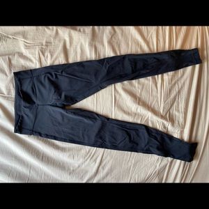 Lululemon black leggings